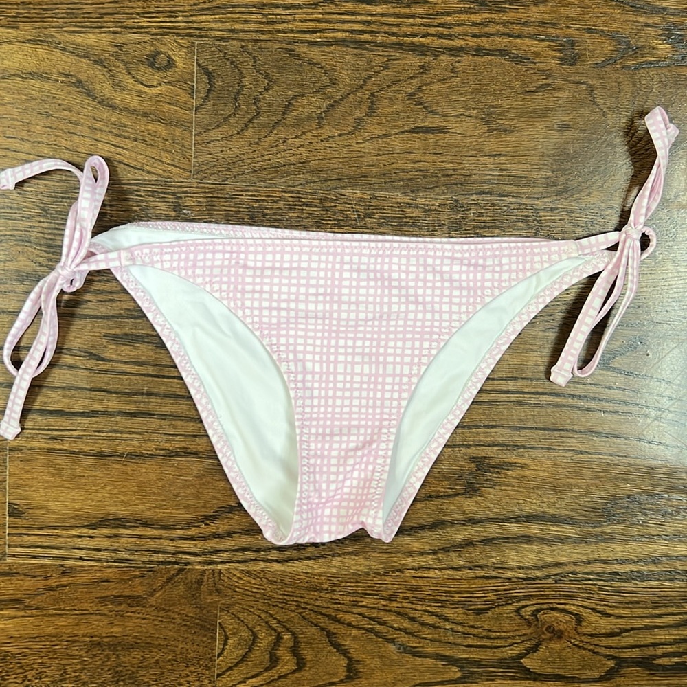 Solid & Striped String Bikini Size Medium - image 6